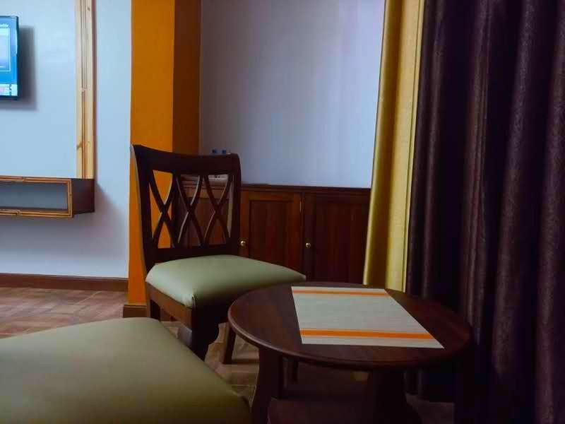 Отель Edgewood Country Place Thika Экстерьер фото